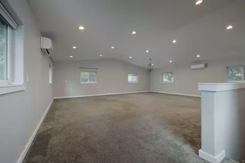 60932 Onyx St, Bend, OR 97702 photo 22
