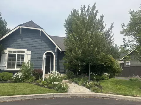 19398 S Laurelhurst Way, Bend, OR 97702