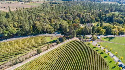 347 Kubli Rd, Grants Pass, OR 97527