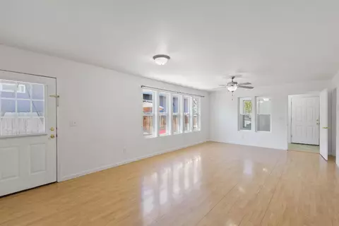 Living - 61254 Blakely Rd, Bend, OR 97702 photo 4 of 5