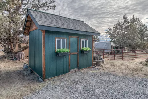 65135 76th St, Bend, OR 97703 photo 34