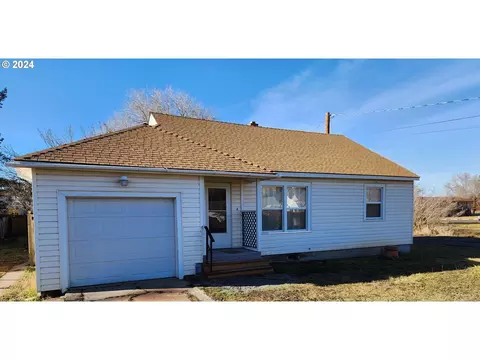 2530 Gettle St, Klamath Falls, OR 97603