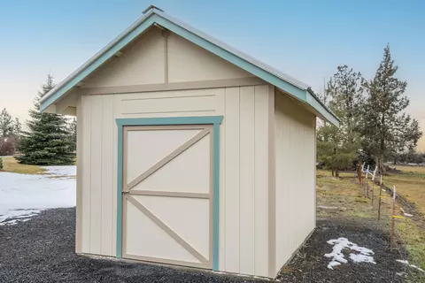 22252 Nelson Rd, Bend, OR 97701 photo 21