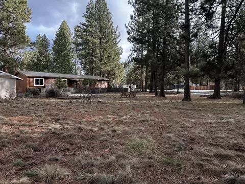61061 Chuckanut Dr, Bend, OR 97702 photo 13