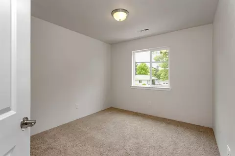 430 Oak St, Phoenix, OR 97535 photo 22