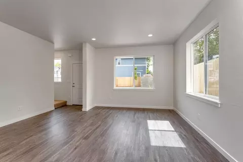 430 Oak St, Phoenix, OR 97535 photo 11