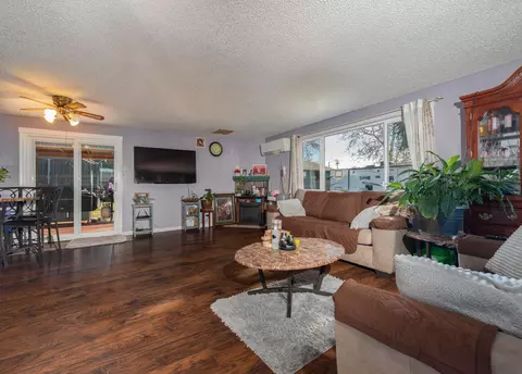Living - 325 E Mint Ln, Culver, OR 97734 photo 1 of 2