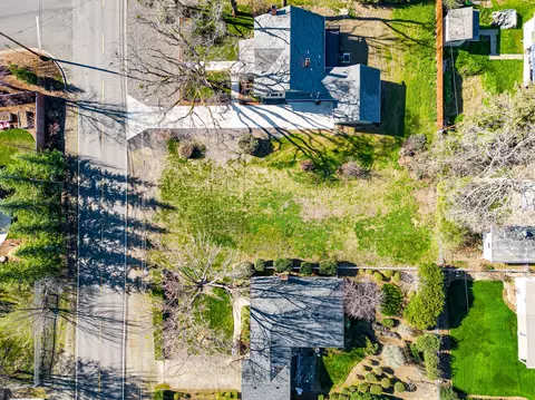 0 E Main East St, Medford, OR 97504