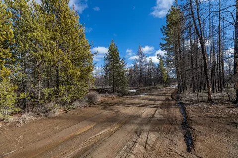 50320 Darlene Way, La Pine, OR 97739
