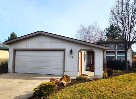 1188 NE 27th St #29, Bend, OR 97701