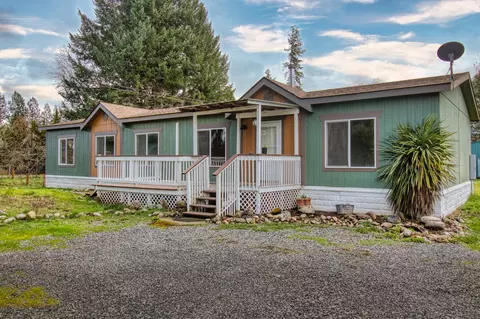 4767 Holland Loop Rd, Cave Junction, OR 97523