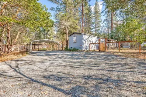 491 Upper Applegate Rd, Jacksonville, OR 97530