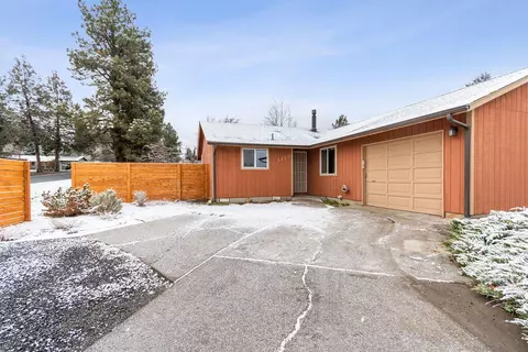 1175 NE Hollinshead Ct, Bend, OR 97701