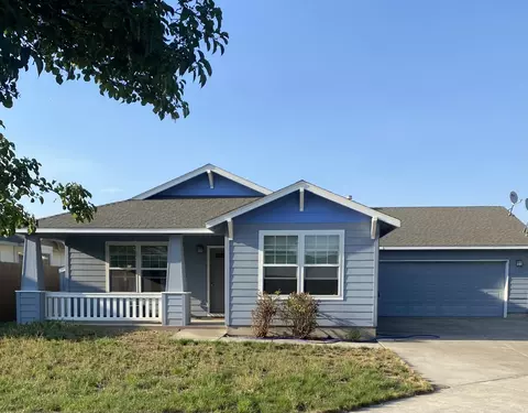749 NE Fieldstone Ct, Prineville, OR 97754