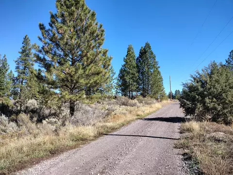 Blue Pool, Chiloquin, OR 97624 photo 8