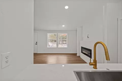 16047 Falcon Ln, La Pine, OR 97739 photo 14