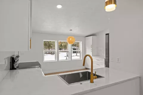 16047 Falcon Ln, La Pine, OR 97739 photo 15