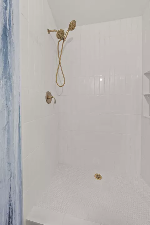 16047 Falcon Ln, La Pine, OR 97739 photo 28