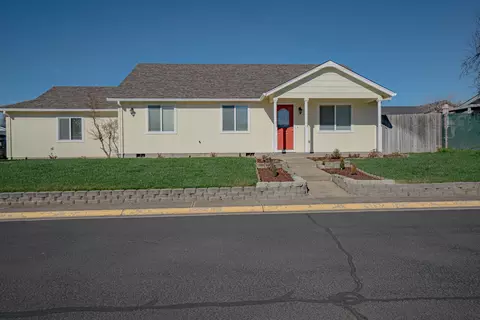 1141 Hawk Dr, Central Point, OR 97502 photo 17