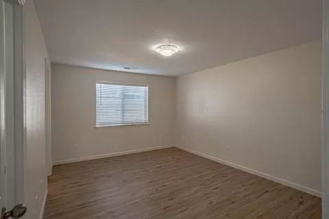 1141 Hawk Dr, Central Point, OR 97502 photo 7