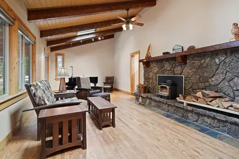 Living - 60030 Ridgeview Pl, Bend, OR 97702 photo 1 of 6