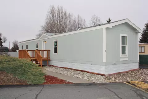 3500 Summers Ln #15, Klamath Falls, OR 97603
