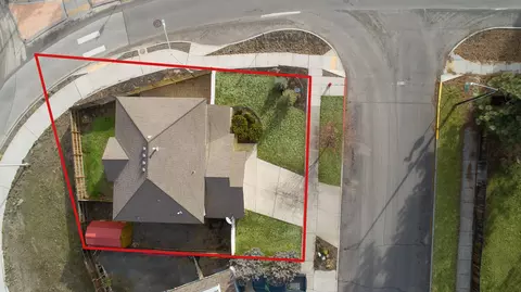 View/Area - 20198 Lora Ln, Bend, OR 97702 photo 1 of 2