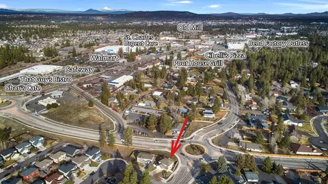 View/Area - 20198 Lora Ln, Bend, OR 97702 photo 2 of 2