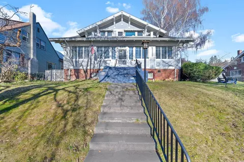 729 Pacific Ter, Klamath Falls, OR 97601