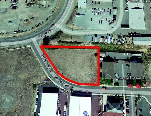 2144 NE Industry Dr, Grants Pass, OR 97526