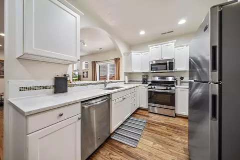 Kitchen - 62856 NE Nolan St, Bend, OR 97701 photo 2 of 5