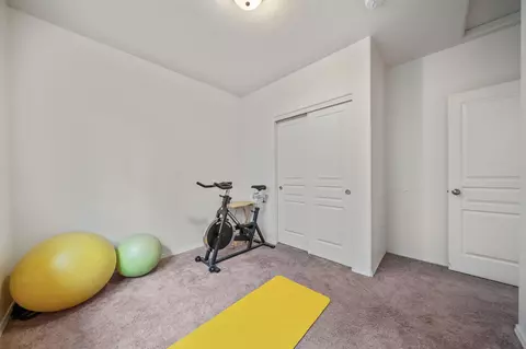 Bedroom - 62856 NE Nolan St, Bend, OR 97701 photo 5 of 10