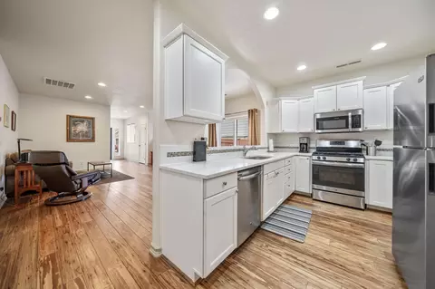 Kitchen - 62856 NE Nolan St, Bend, OR 97701 photo 1 of 5