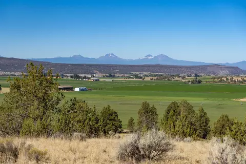 304 Mckay Drive, Prineville, OR 97754