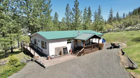 12888 Mcneil Creek Rd, Trail, OR 97541