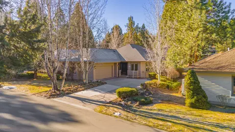 60743 Breckenridge St, Bend, OR 97702