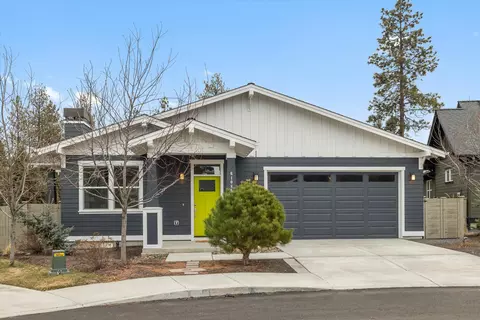 61085 SEcho Lake Ct, Bend, OR 97702