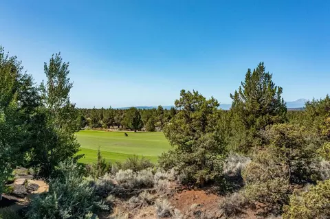 22879 Ghost Tree Ln #LOT 310, Bend, OR 97701 photo 17