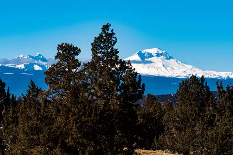 22879 Ghost Tree Ln #LOT 310, Bend, OR 97701 photo 11