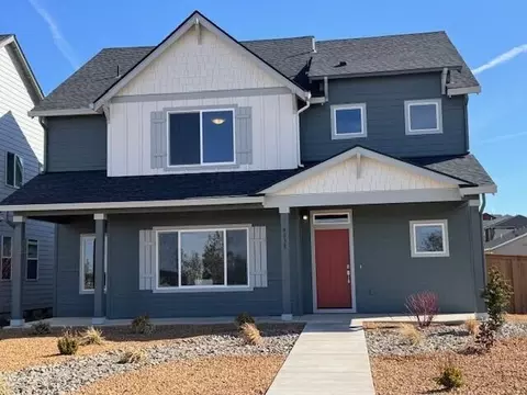 4038 SW Quartz Ave #HOME 28, Redmond, OR 97756