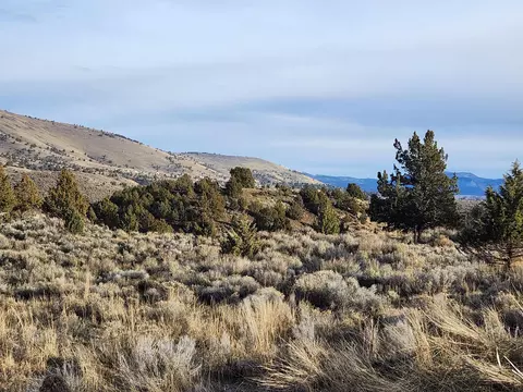 lot13 Melanie Ct, Klamath Falls, OR 97601