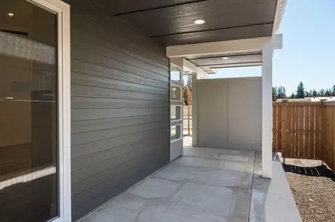 Entry Way - 20522 Murphy Rd #LOT 47, Bend, OR 97702 photo 4 of 4
