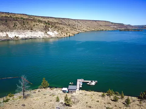 sw flycreek, Culver, OR 97734