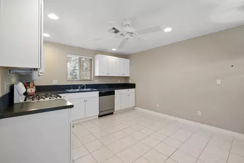 Kitchen - 20426 Rae Rd, Bend, OR 97702 photo 3 of 4