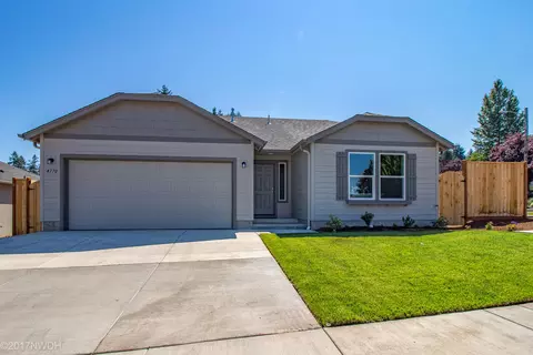 2480 NW Upas Way #LOT 137, Redmond, OR 97756