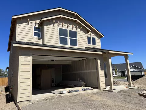 2347 NW Teak Ave #132, Redmond, OR 97756