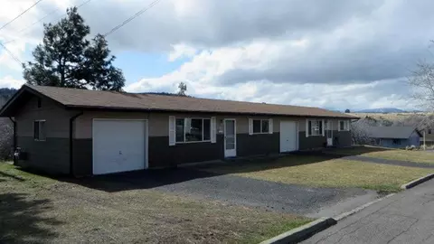 928 N 6th St, Klamath Falls, OR 97601