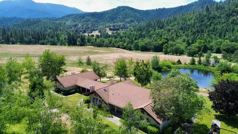 6901 Thompson Creek Rd, Applegate, OR 97530