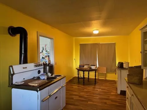 4055 Holland Loop Rd, Cave Junction, OR 97523 photo 7