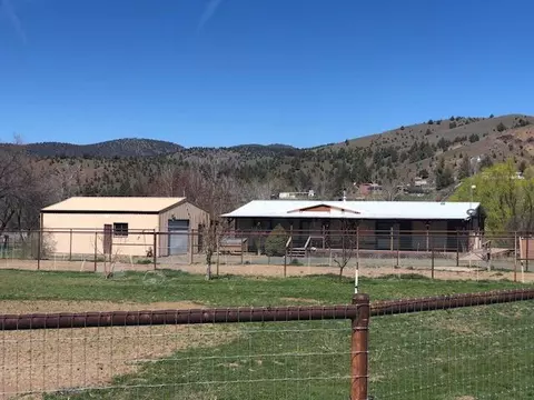 52515 River Estates Ln, Mount Vernon, OR 97865